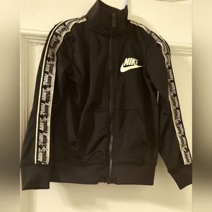 Boy's Nike Jacket,Size 4